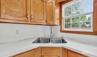 51 Godwin Dr, Atmore, AL 36502