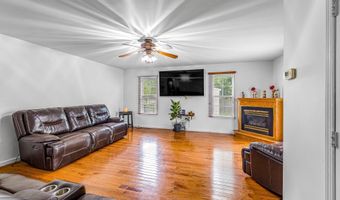 28 PAXTON Ln, Bear, DE 19701
