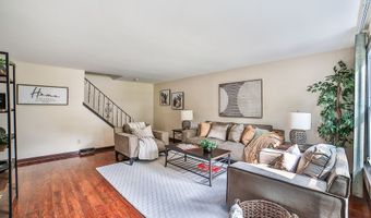305 Vine Ln, Amherst, NY 14228