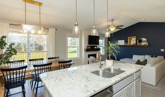 2909 SW Country Ln, Ankeny, IA 50023