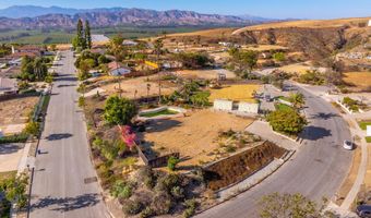 3067 Old Coach Dr, Camarillo, CA 93010