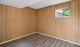 5133 RED FOX Dr, Annandale, VA 22003