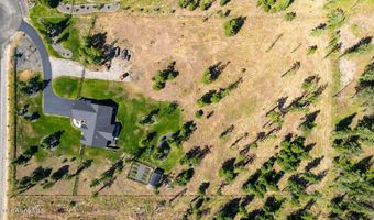 12768 Sedgwick Ln, Athol, ID 83801