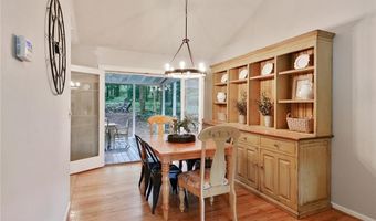 130 Cains Cove Dr, Alpharetta, GA 30009