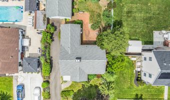 81 7th Ave, Atlantic Highlands, NJ 07716