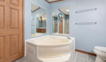37 Magnolia Ln, Belmont, NH 03220
