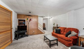 1413 E PERSHING St, Appleton, WI 54911