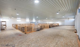 1172 Happy Ln, Belgrade, MT 59714