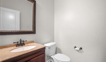 37 Kings Cross Ct, Beaufort, SC 29902