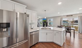 2301 NW Beechwood St, Ankeny, IA 50023