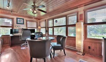 706 Benton St, Anoka, MN 55303