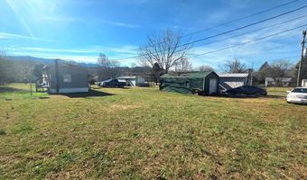 159 Connaheta Ave, Andrews, NC 28901