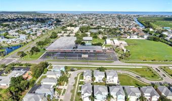 6545 SIMONE SHORES Cir, Apollo Beach, FL 33572