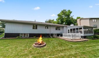 3324 Buchanan Ct, Ames, IA 50010