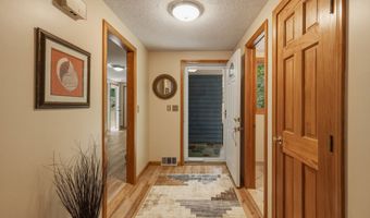 30 Grant Hill Rd, Bloomfield, CT 06002