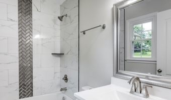 138 Springhill Dr, Bardstown, KY 40004