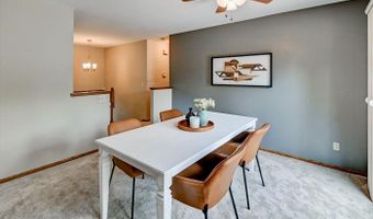 5514 Meadowood Dr, Fitchburg, WI 53711