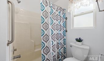 3120 Ray Ave, Caldwell, ID 83605