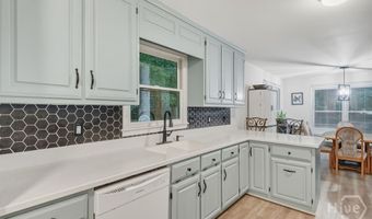 140 Wendy Ln, Athens, GA 30605