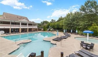 341 Spotted Ridge Cir, Woodstock, GA 30188