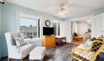 35 Benedict Rd, Bourne, MA 02532