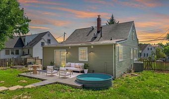 6010 BANGOR Dr, Alexandria, VA 22303