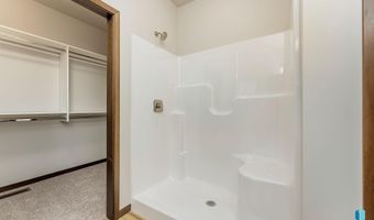 2312 E Brek St, Brandon, SD 57005