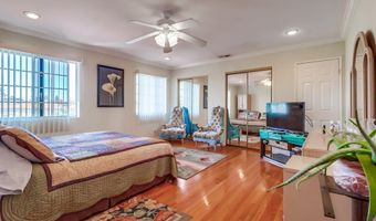 720 W 108th St, Los Angeles, CA 90044
