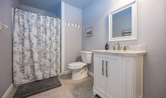 105 MATTHEW Ct, Dover, DE 19904