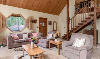 2245 Castlewood Ln, Arnold, CA 95223