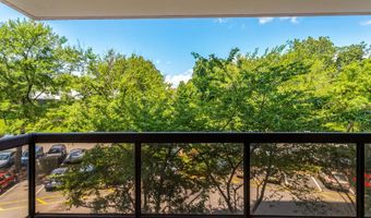 205 YOAKUM Pkwy 314, Alexandria, VA 22304