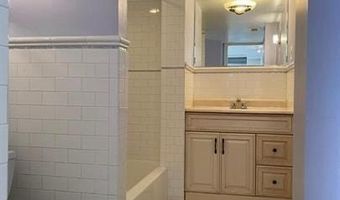 318 BAINBRIDGE St, Philadelphia, PA 19147