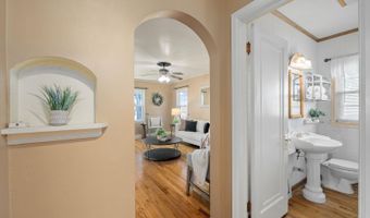 1422 W 32ND St, Cheyenne, WY 82001