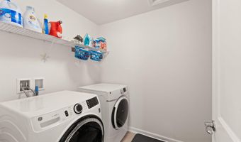 25981 ROYSTON PASS Cir, Aldie, VA 20105