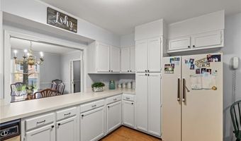 327 Wynnewood Dr, Archdale, NC 27263