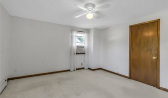 147 Sagewood Ter, Amherst, NY 14221