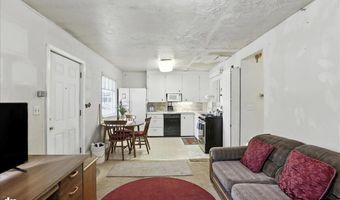 1806 Cleveland Ave, Anchorage, AK 99517