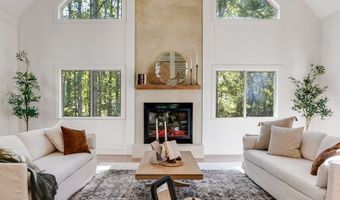 40 Crowe Rd, Alpharetta, GA 30004