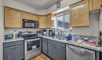 521 Whitaker Ln, Fallon, NV 89406