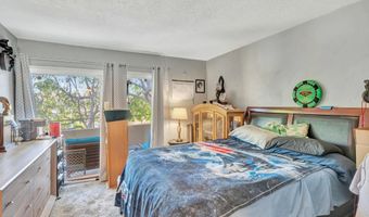 7700 Parkway Dr 17, La Mesa, CA 91942