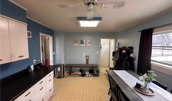 607 S 2nd St W, Baker, MT 59313