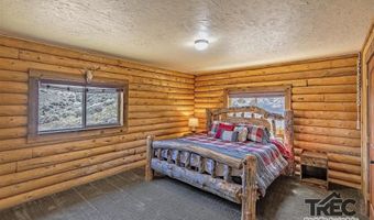 4 Whit Creek Rd, Cody, WY 82414