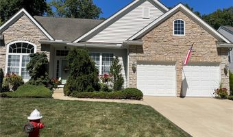 467 Country Walk, Amherst, OH 44001