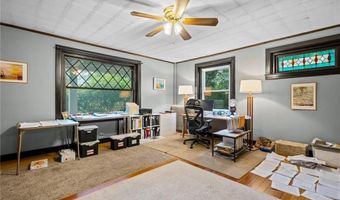 49 Arnold St, East Providence, RI 02915