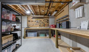4807 N FUJI Dr, Appleton, WI 54913