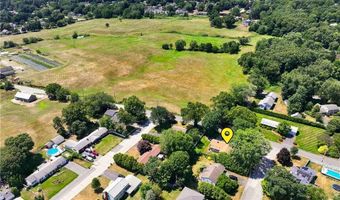 1 Teakwood Dr, Cumberland, RI 02864