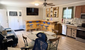 4254 Washington St, Ayden, NC 28513