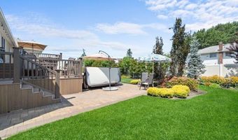 77 Shore Rd, Amityville, NY 11701