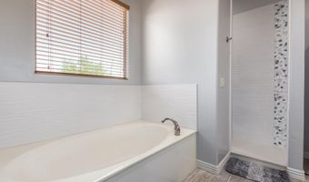 9858 N FALDALE Rd, Casa Grande, AZ 85122