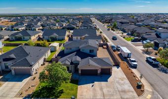 3712 Ederd Dr, Carlsbad, NM 88220
